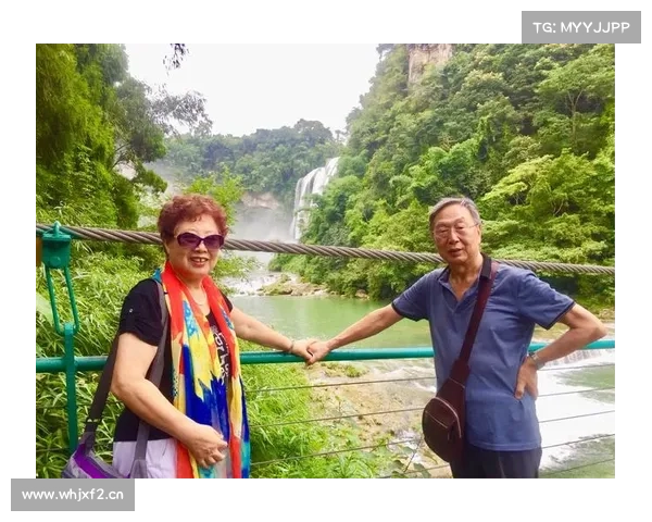 【世界杯墨城吃球记】卧底遭识破 一掌被震飞:葡萄牙VS德国 【世界杯墨城吃球记】卧底遭识破 一掌被震飞:葡萄牙VS德国